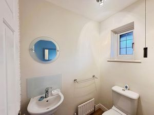 Photo 21- click for photo gallery